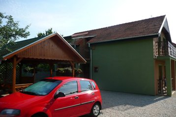 Eslovaquia Privát Podhájska, Exterior